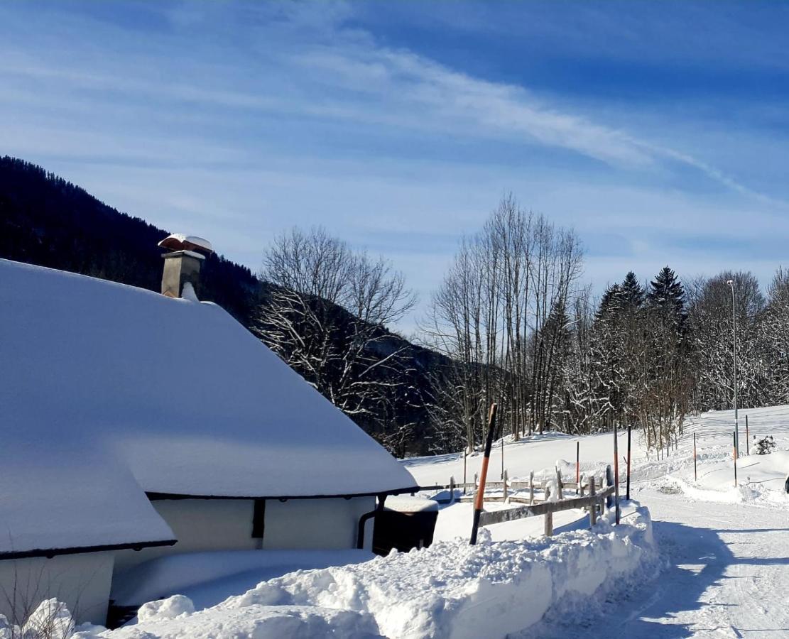 Haus Bazigg Apartamento Klosterle am Arlberg Exterior foto